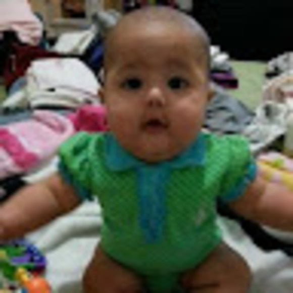 Meet your Posher, Ana - Picture 1 of 1